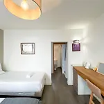 Urbanflat 195 - Cosy Triplex In Center Of Paris