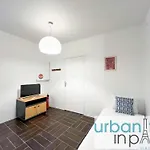 Urbanflat 195 - Cosy Triplex In Center Of Paris