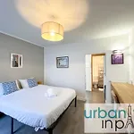 Urbanflat 195 - Cosy Triplex In Center Of Paris