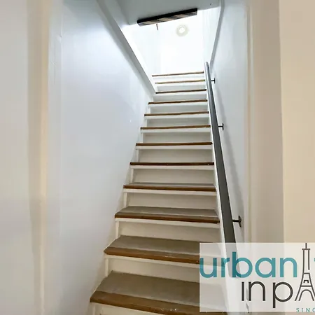 Urbanflat 195 - Cosy Triplex In Center Of Appartamento
